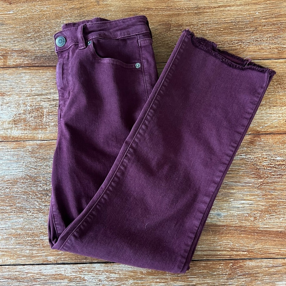 American Eagle Jeans Women Maroon Hi-Rise Crop Flare Next Level Stretch Denim 6